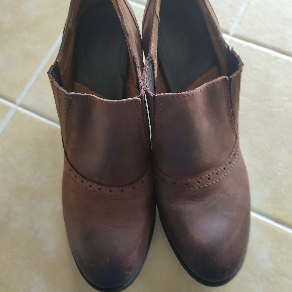 B. O. C Boots